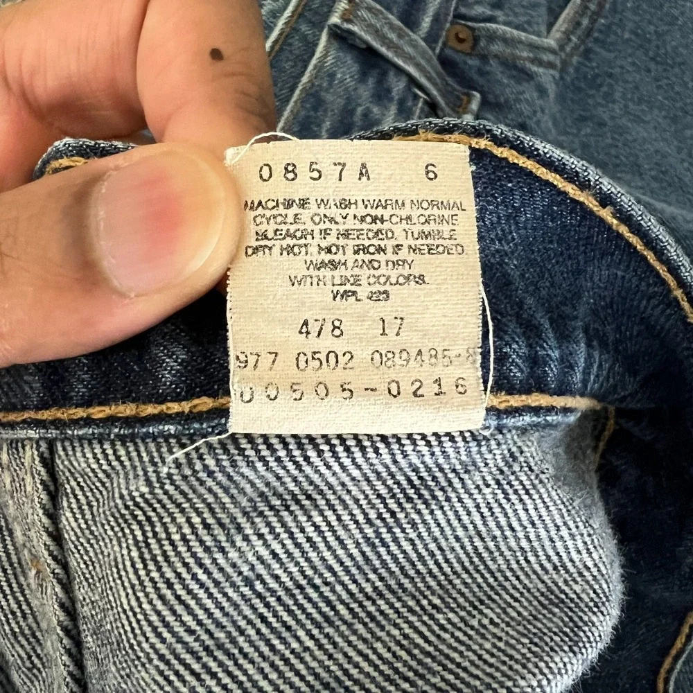 Vintage 2002 Levi's 505 Red Tab Regular Fit Jeans‎ 38x32 Waist 38